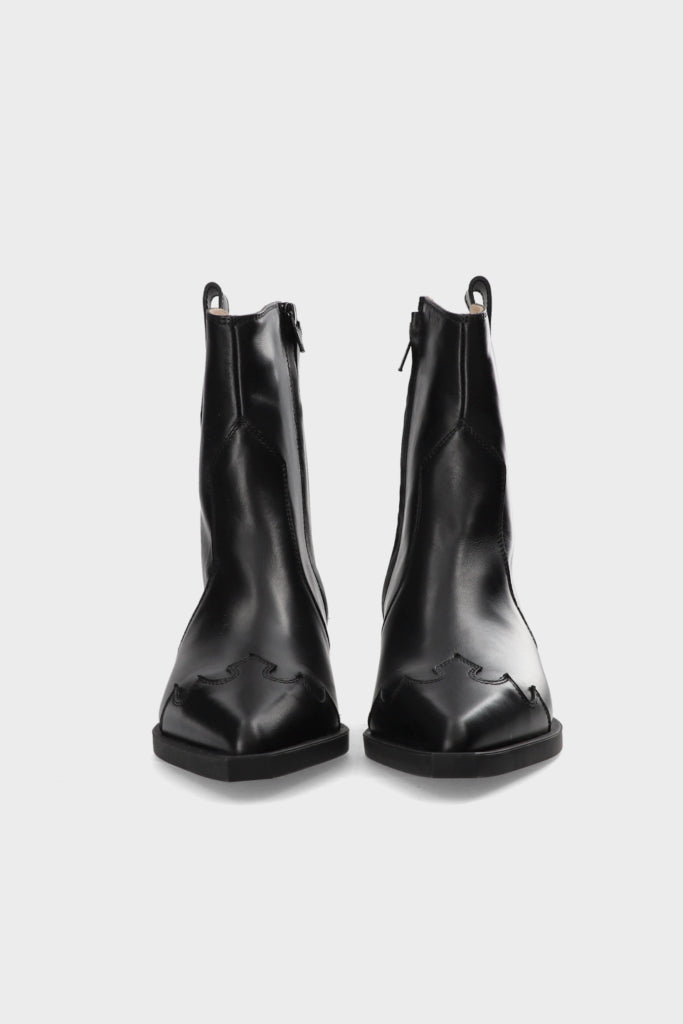 CPH239 vitello black