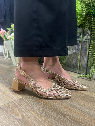 Debra klacksko F477
