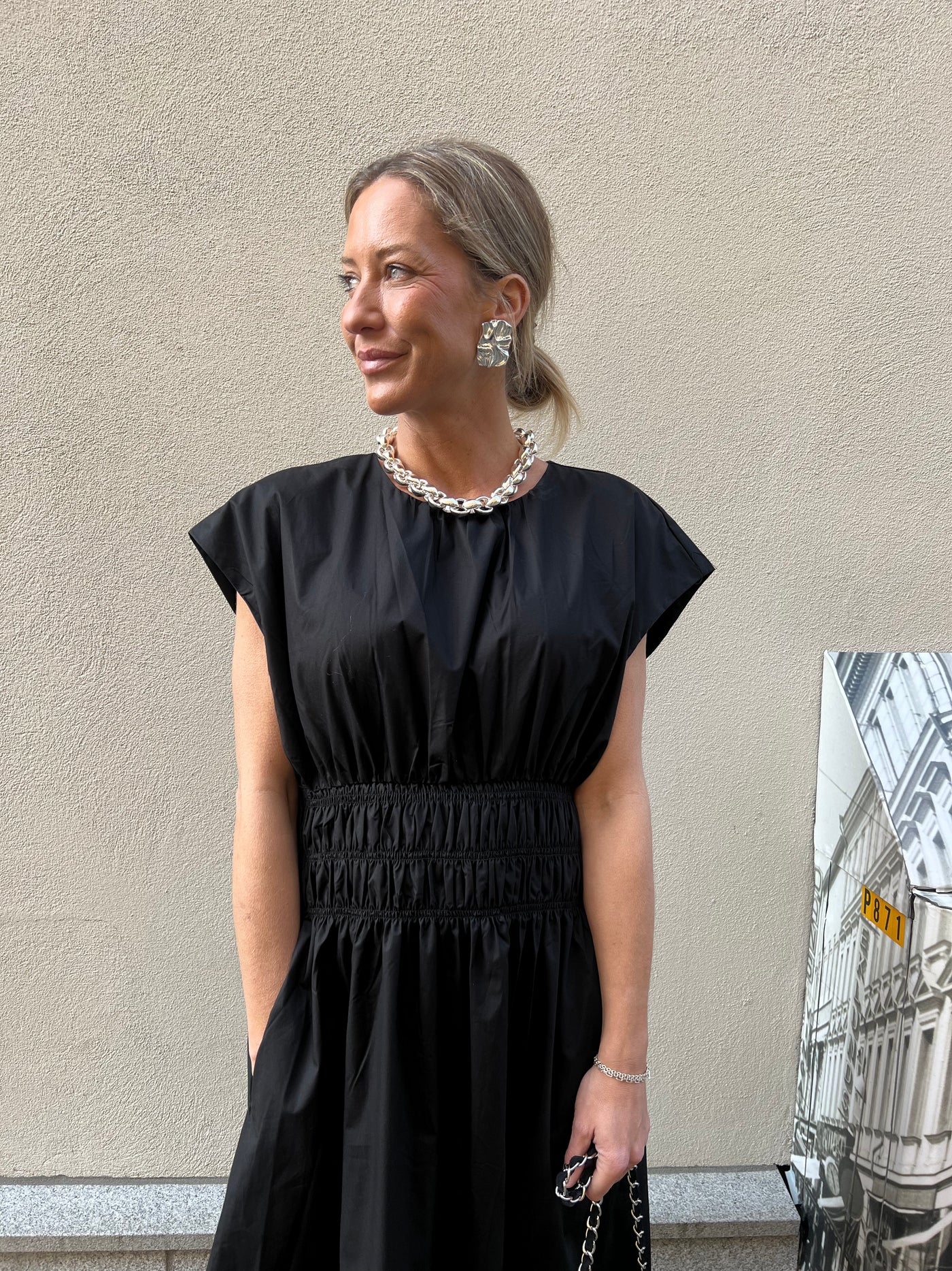 Crips dress black