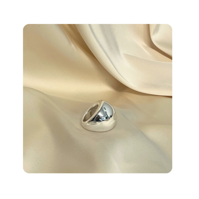Bow Ring Big Silver