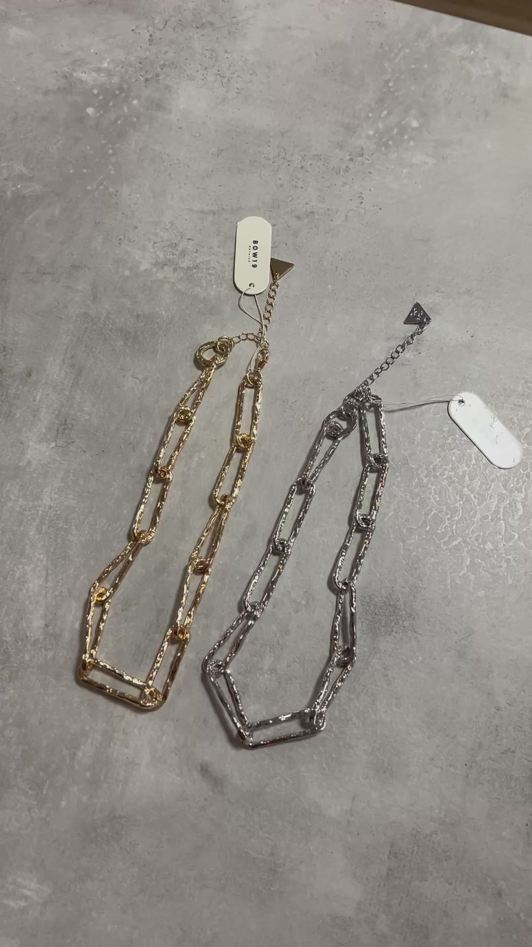 HAMMERED NECKLACE GOLD