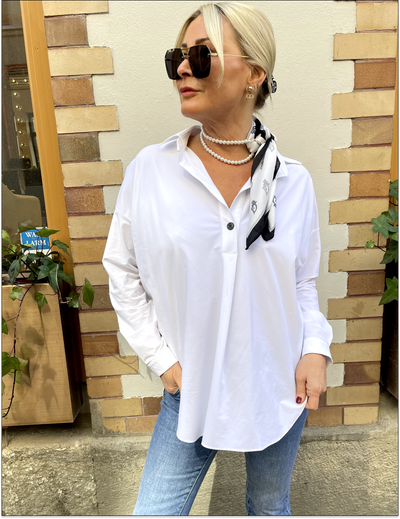 Magda Penn & Ink White